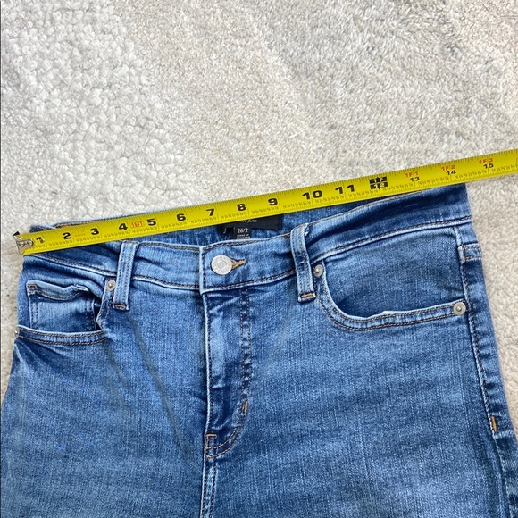 Banana Republic Wide-Leg Jeans - Picture 7 of 12